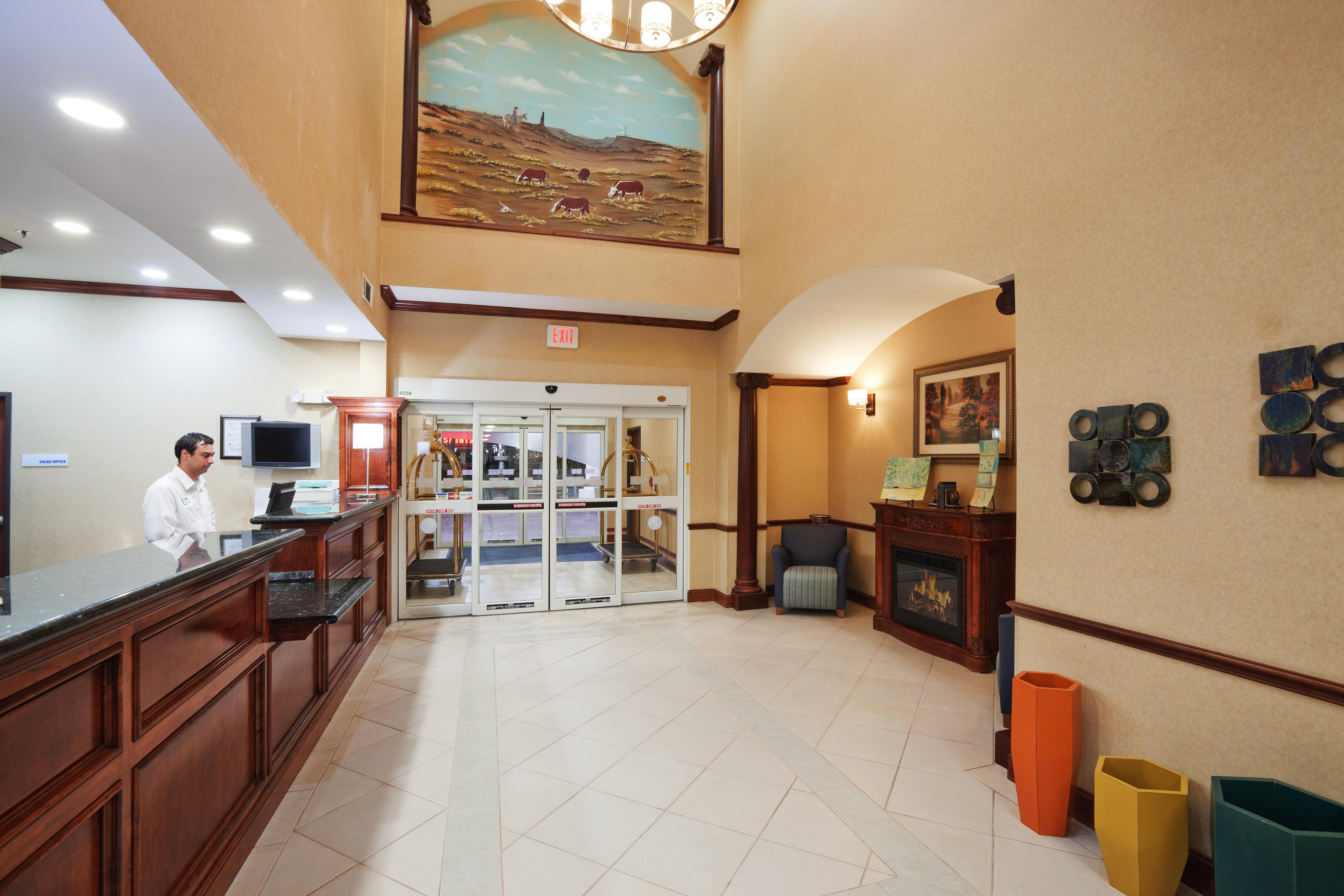 Holiday Inn Express Hotel & Suites Woodward Hwy 270 By Ihg Екстериор снимка