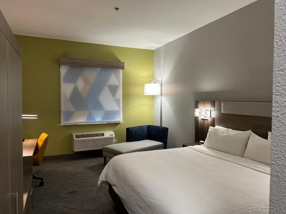 Holiday Inn Express Hotel & Suites Woodward Hwy 270 By Ihg Екстериор снимка