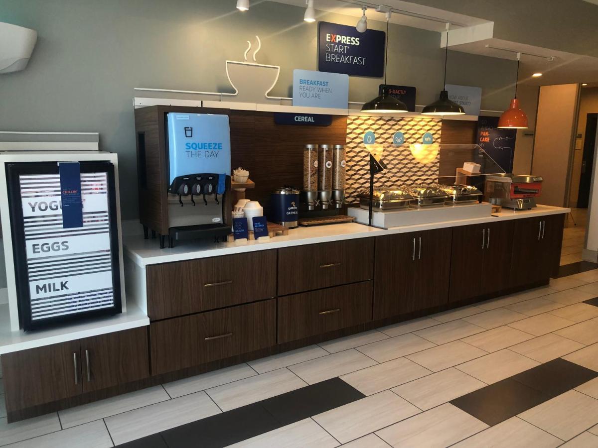Holiday Inn Express Hotel & Suites Woodward Hwy 270 By Ihg Екстериор снимка