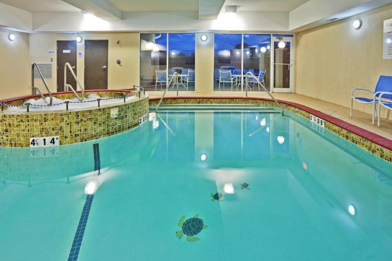 Holiday Inn Express Hotel & Suites Woodward Hwy 270 By Ihg Екстериор снимка