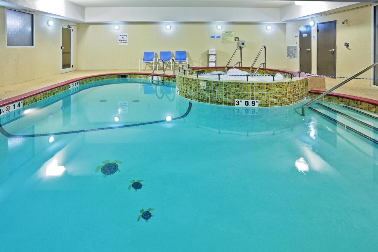 Holiday Inn Express Hotel & Suites Woodward Hwy 270 By Ihg Екстериор снимка