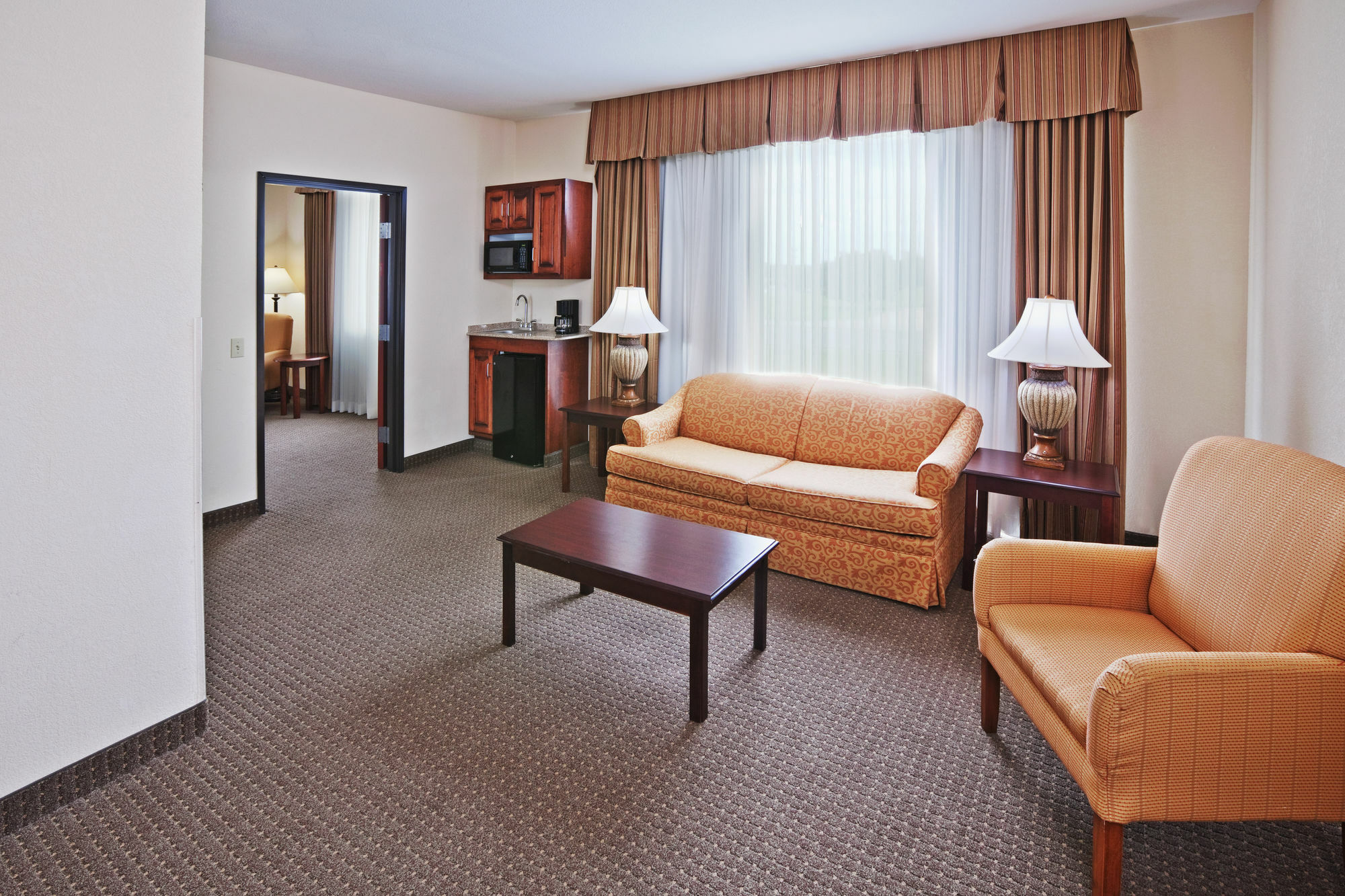 Holiday Inn Express Hotel & Suites Woodward Hwy 270 By Ihg Екстериор снимка