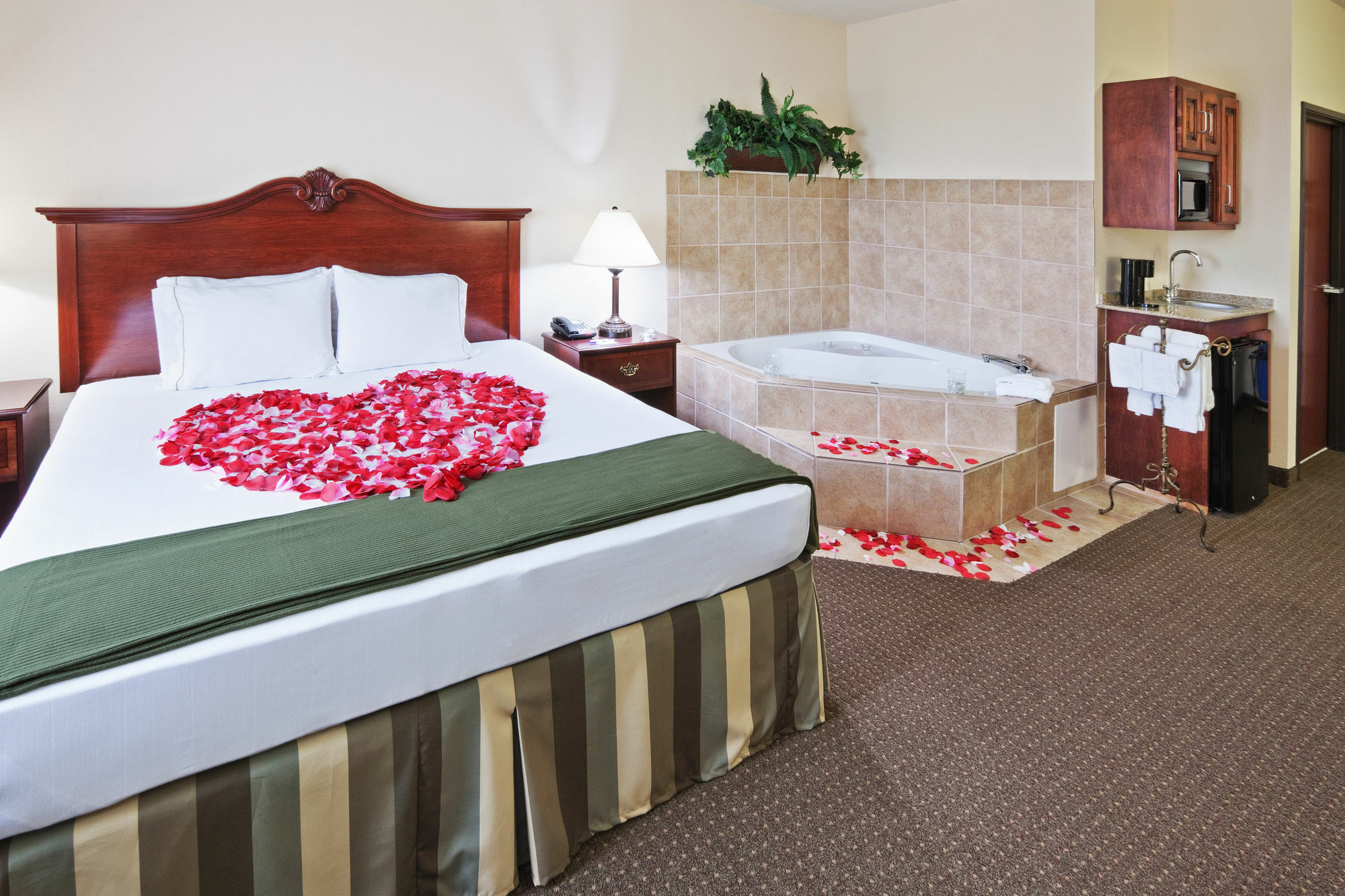 Holiday Inn Express Hotel & Suites Woodward Hwy 270 By Ihg Екстериор снимка